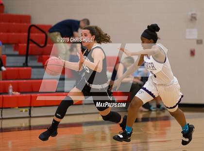 Thumbnail 3 in Booker vs Robinson (Carrolwood Day high school) photogallery.