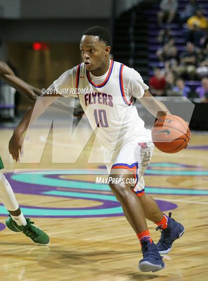 Thumbnail 2 in Tampa Catholic vs. East St. Louis (City of Palms Classic) photogallery.