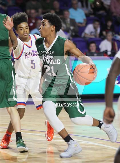 Thumbnail 2 in Tampa Catholic vs. East St. Louis (City of Palms Classic) photogallery.