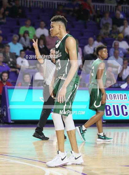 Thumbnail 3 in Tampa Catholic vs. East St. Louis (City of Palms Classic) photogallery.