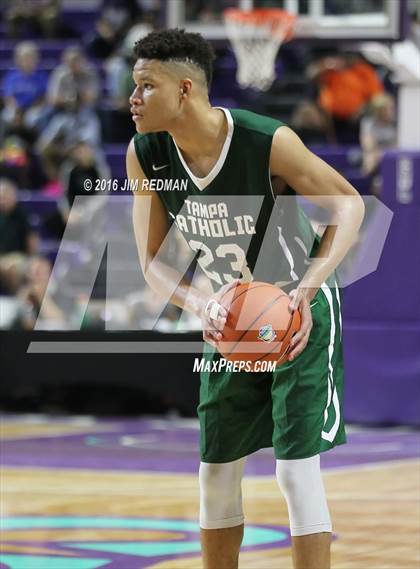 Thumbnail 3 in Tampa Catholic vs. East St. Louis (City of Palms Classic) photogallery.