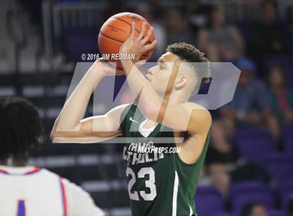 Thumbnail 2 in Tampa Catholic vs. East St. Louis (City of Palms Classic) photogallery.