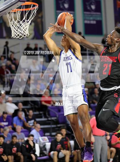Thumbnail 3 in IMG Academy vs. Archbishop Stepinac (City of Palms Classic) photogallery.