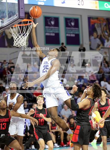 Thumbnail 1 in IMG Academy vs. Archbishop Stepinac (City of Palms Classic) photogallery.
