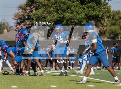 Thumbnail 3 in Serra @ Servite (Scrimmage) photogallery.