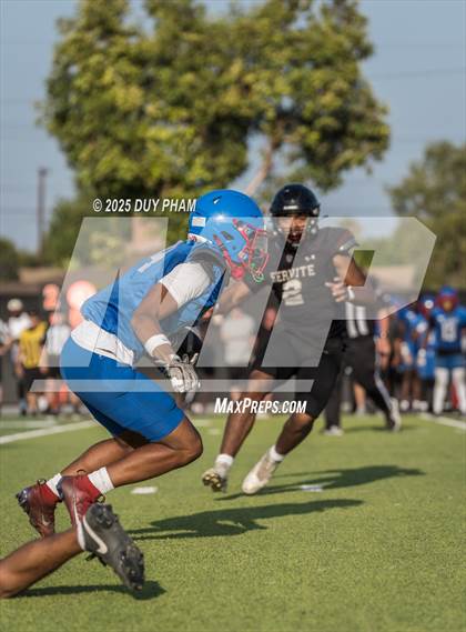 Thumbnail 2 in Serra @ Servite (Scrimmage) photogallery.
