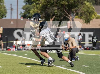 Thumbnail 3 in Serra @ Servite (Scrimmage) photogallery.