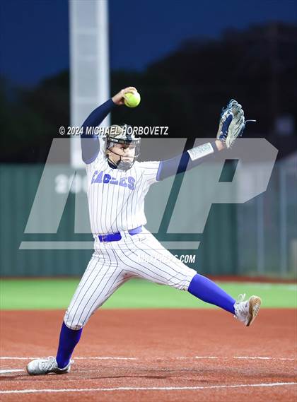 Thumbnail 2 in Guyer @ Allen photogallery.