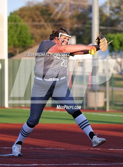 Thumbnail 2 in Guyer @ Allen photogallery.