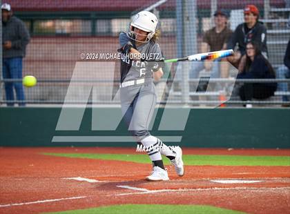 Thumbnail 2 in Guyer @ Allen photogallery.