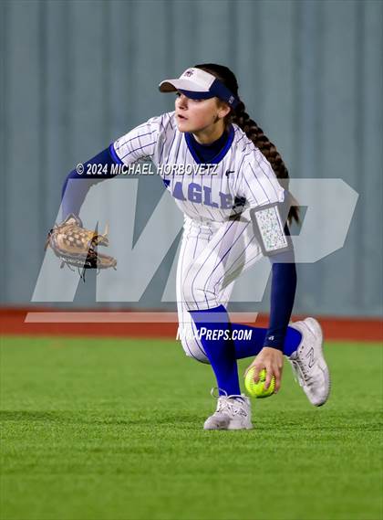 Thumbnail 2 in Guyer @ Allen photogallery.