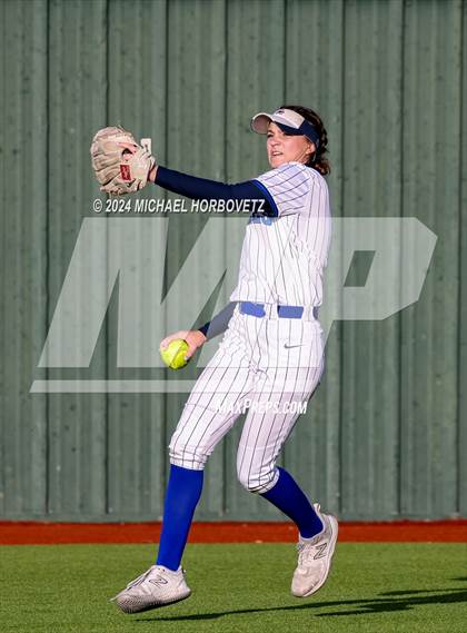 Thumbnail 2 in Guyer @ Allen photogallery.