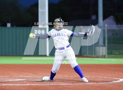 Thumbnail 1 in Guyer @ Allen photogallery.