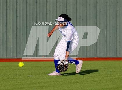 Thumbnail 1 in Guyer @ Allen photogallery.