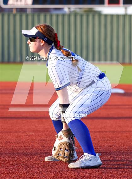 Thumbnail 2 in Guyer @ Allen photogallery.