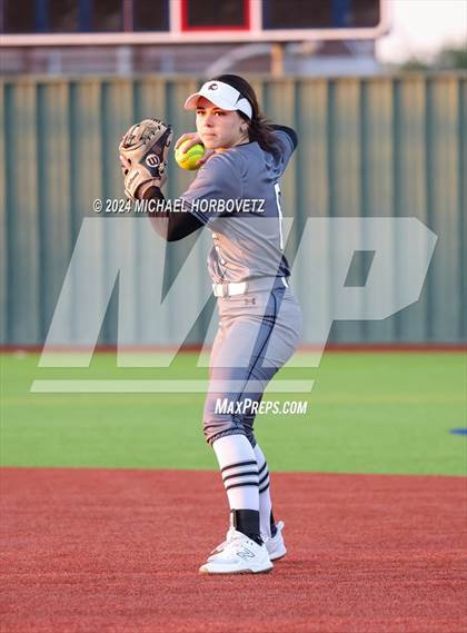 Thumbnail 2 in Guyer @ Allen photogallery.