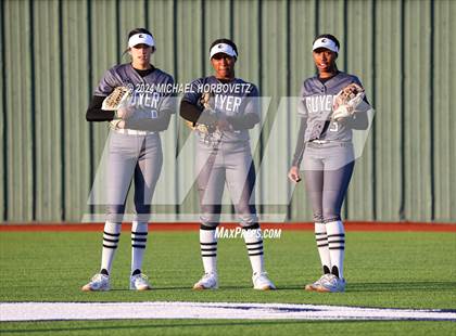 Thumbnail 2 in Guyer @ Allen photogallery.
