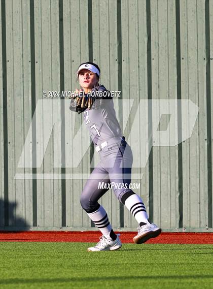 Thumbnail 2 in Guyer @ Allen photogallery.