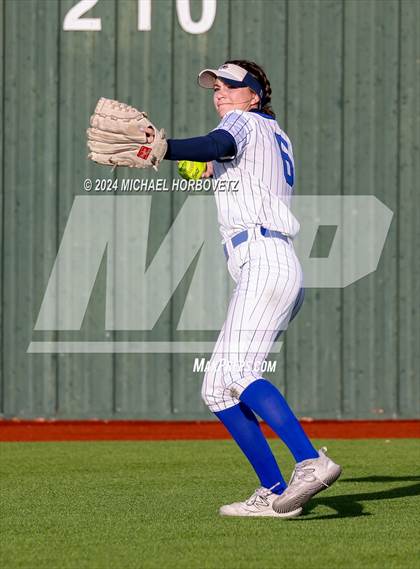 Thumbnail 1 in Guyer @ Allen photogallery.