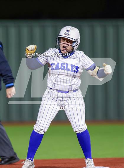 Thumbnail 2 in Guyer @ Allen photogallery.