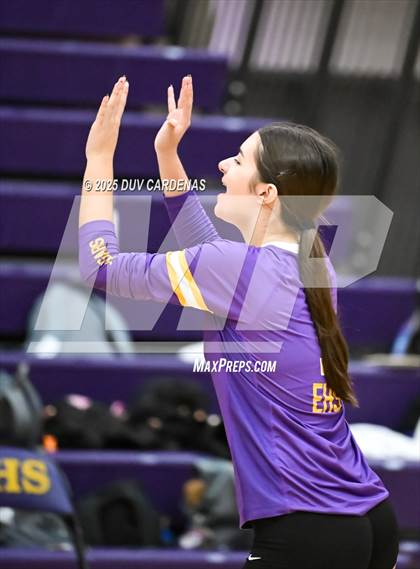 Thumbnail 1 in Kelseyville @ Escalon (CIF Division V Round II) photogallery.