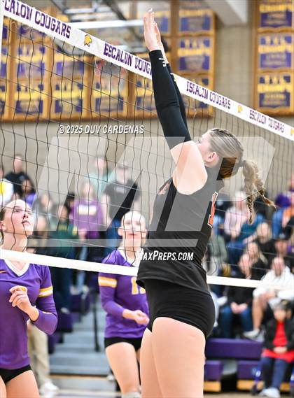 Thumbnail 1 in Kelseyville @ Escalon (CIF Division V Round II) photogallery.