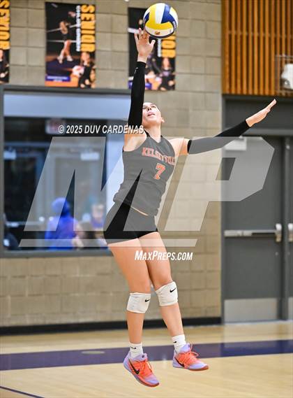 Thumbnail 3 in Kelseyville @ Escalon (CIF Division V Round II) photogallery.