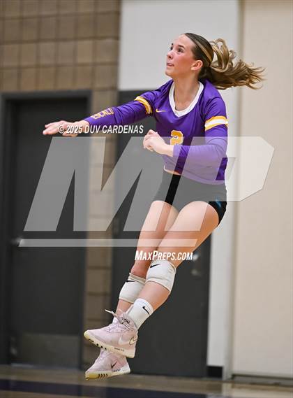 Thumbnail 3 in Kelseyville @ Escalon (CIF Division V Round II) photogallery.