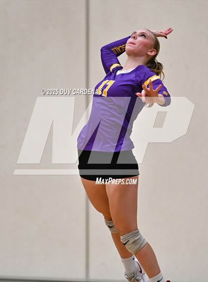 Thumbnail 3 in Kelseyville @ Escalon (CIF Division V Round II) photogallery.
