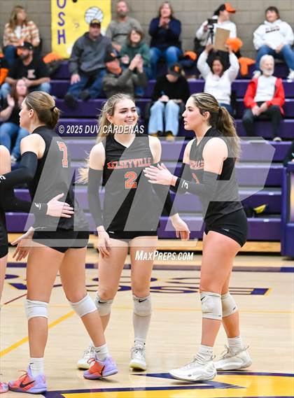 Thumbnail 3 in Kelseyville @ Escalon (CIF Division V Round II) photogallery.