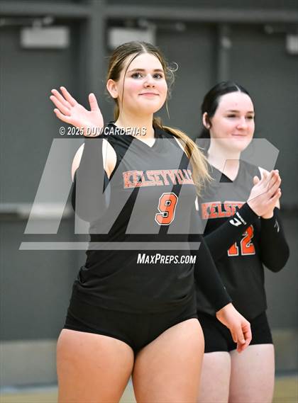 Thumbnail 1 in Kelseyville @ Escalon (CIF Division V Round II) photogallery.