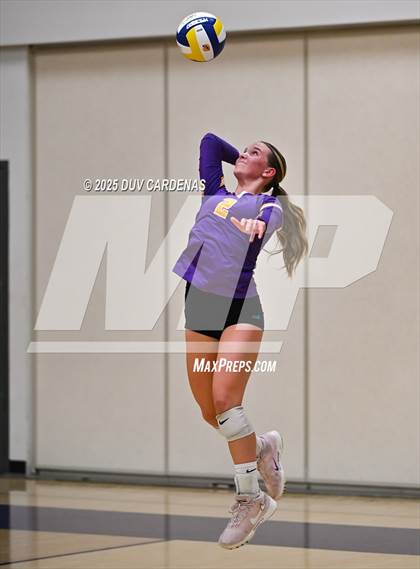 Thumbnail 3 in Kelseyville @ Escalon (CIF Division V Round II) photogallery.