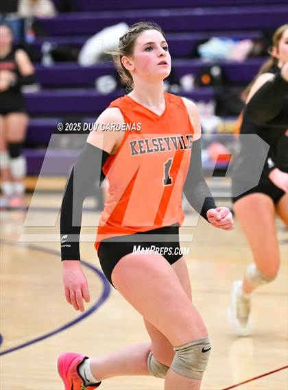 Thumbnail 1 in Kelseyville @ Escalon (CIF Division V Round II) photogallery.