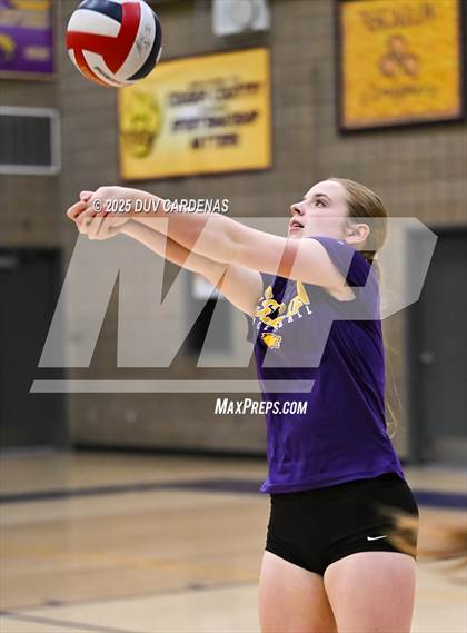 Thumbnail 1 in Kelseyville @ Escalon (CIF Division V Round II) photogallery.
