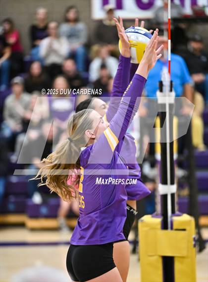 Thumbnail 3 in Kelseyville @ Escalon (CIF Division V Round II) photogallery.