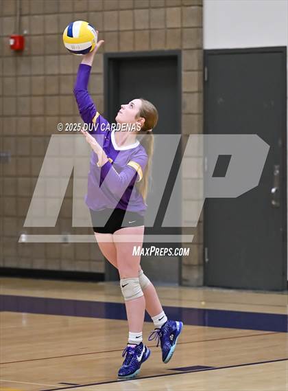 Thumbnail 2 in Kelseyville @ Escalon (CIF Division V Round II) photogallery.