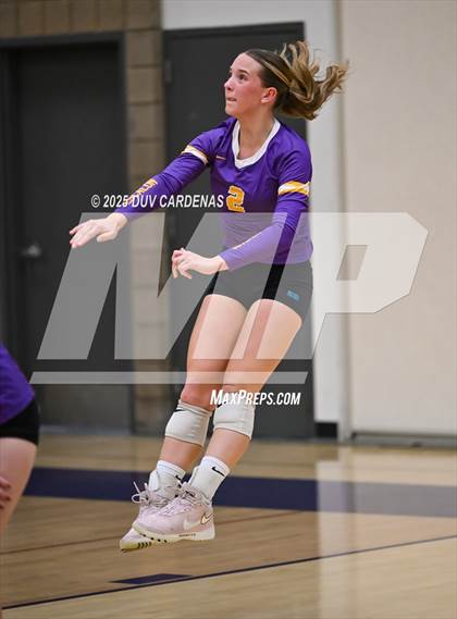 Thumbnail 3 in Kelseyville @ Escalon (CIF Division V Round II) photogallery.