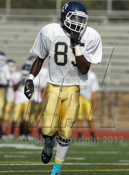 Thumbnail 1 in Los Osos @ Charter Oak photogallery.