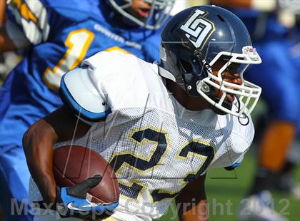 Thumbnail 2 in Los Osos @ Charter Oak photogallery.