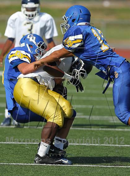 Thumbnail 3 in Los Osos @ Charter Oak photogallery.