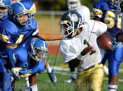 Thumbnail 2 in Los Osos @ Charter Oak photogallery.