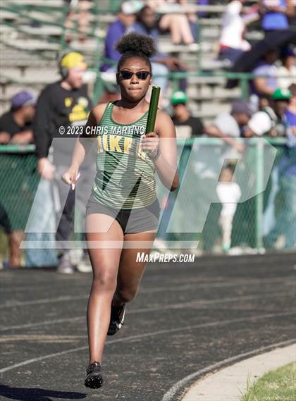 Thumbnail 3 in Border Brawl Relays photogallery.