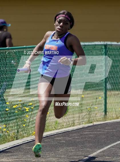Thumbnail 2 in Border Brawl Relays photogallery.