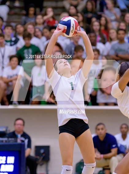 Thumbnail 1 in Clark vs. Reagan photogallery.