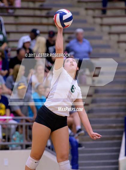 Thumbnail 2 in Clark vs. Reagan photogallery.