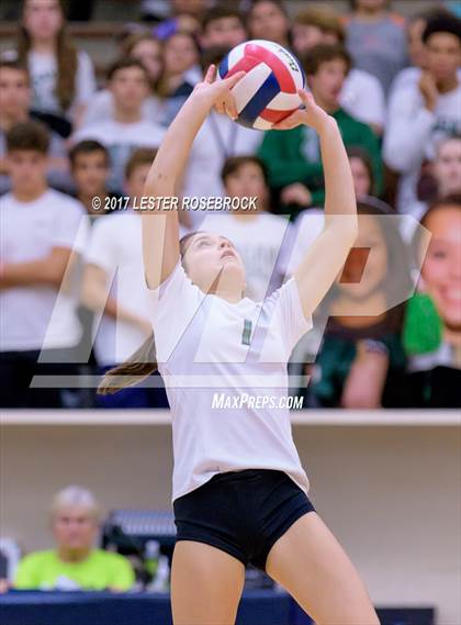 Thumbnail 3 in Clark vs. Reagan photogallery.