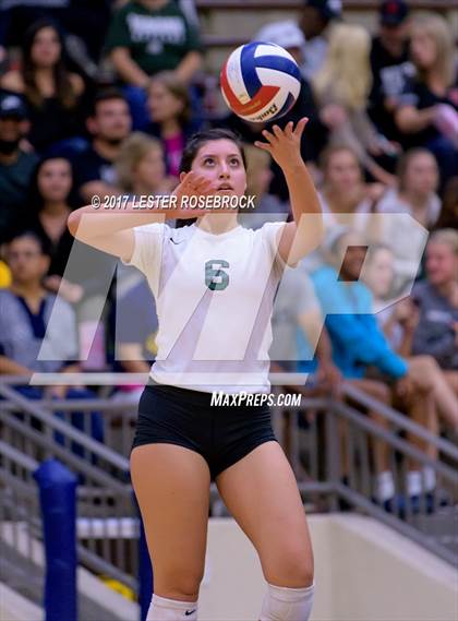 Thumbnail 1 in Clark vs. Reagan photogallery.