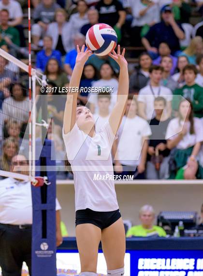 Thumbnail 1 in Clark vs. Reagan photogallery.