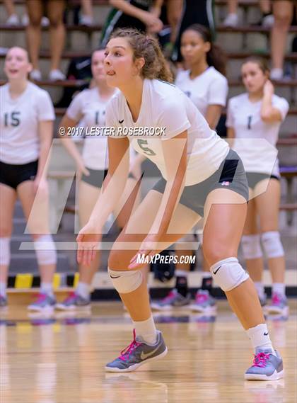 Thumbnail 1 in Clark vs. Reagan photogallery.