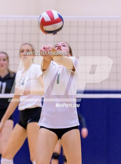 Thumbnail 1 in Clark vs. Reagan photogallery.